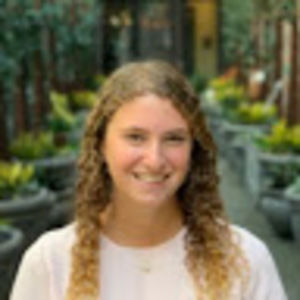 Meet your Posher, Carly